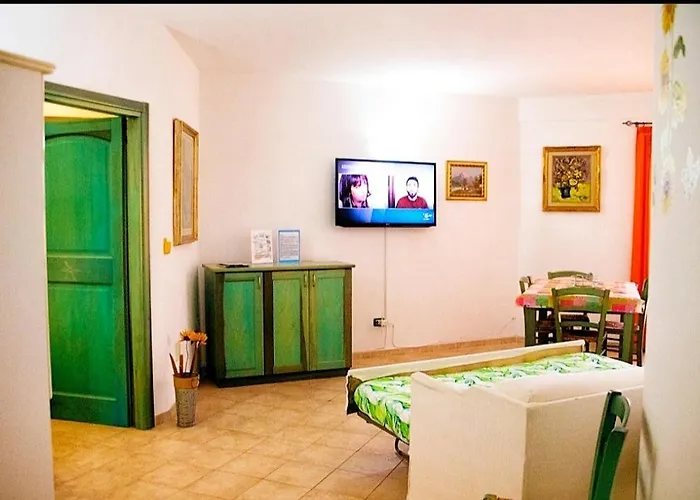 Mimosa Con Parcheggio Privato E Vista Mare Ла-Маддалена