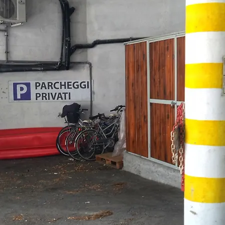 公寓 Mimosa Con Parcheggio Privato E Vista Mare 马达莱纳